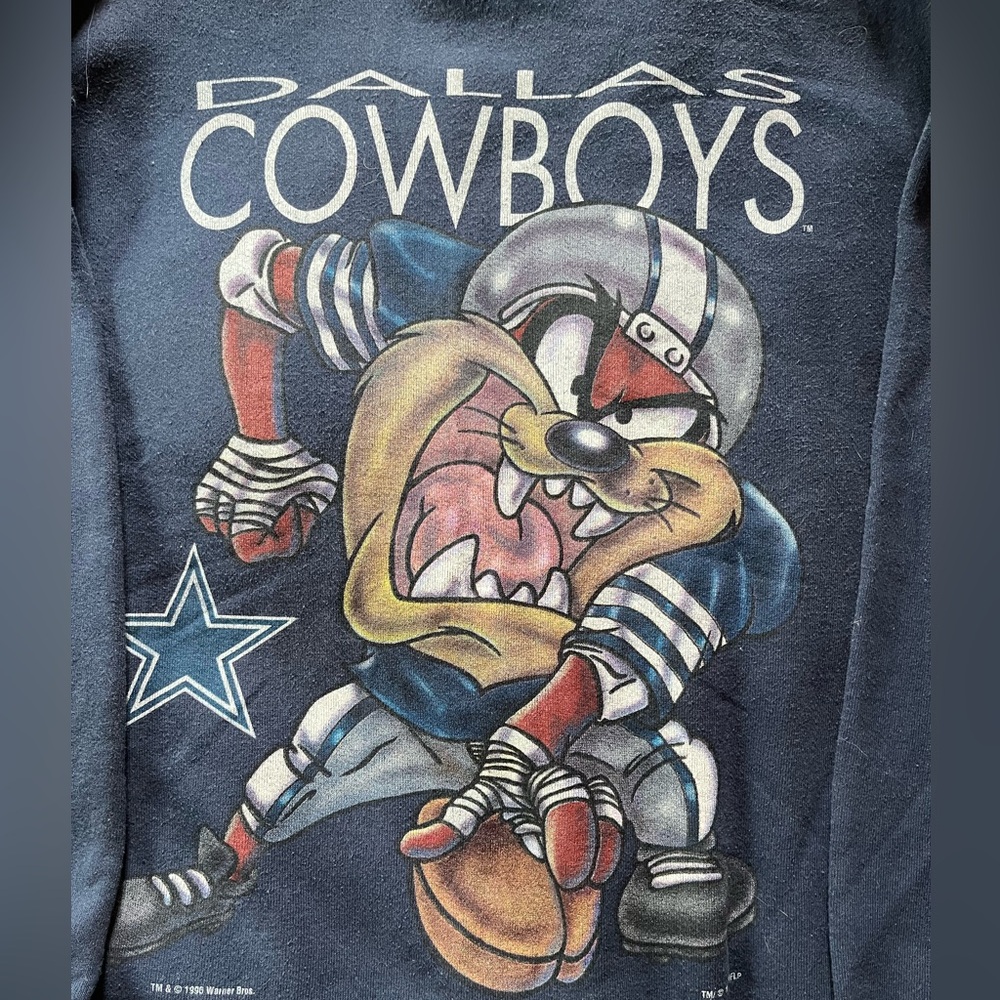 Dallas Cowboys sweatshirt